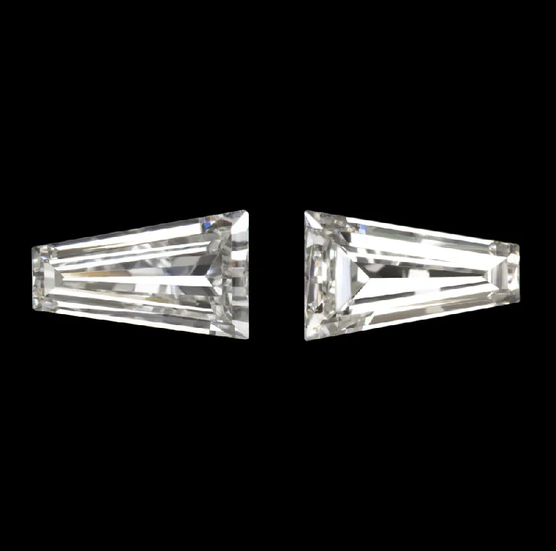 Women’s vintage style engagement rings-NATURAL DIAMOND TAPERED BAGUETTE MATCHING PAIR 0.29ct LOOSE ACCENT STONES H VS1