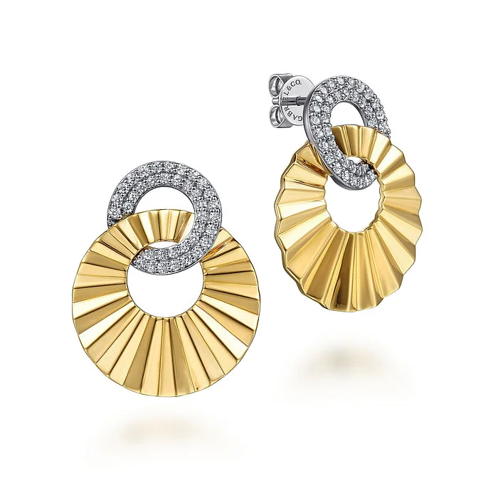 Women’s custom earrings-Intertwined Diamond & Gold Earrings