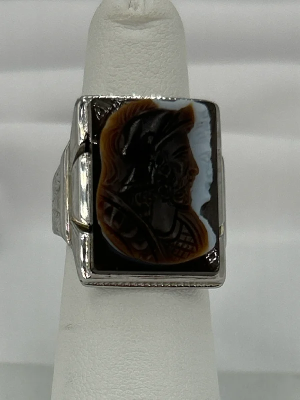 Women’s diamond wedding bands-#1211314 14kt wg rectangular cameo onyx ring 13.38g