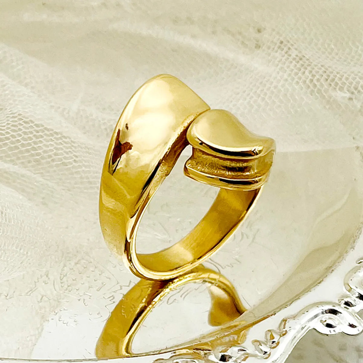 Women’s unique rings-Wholesale Simple Style Commute Solid Color Stainless Steel Plating Gold Plated Rings