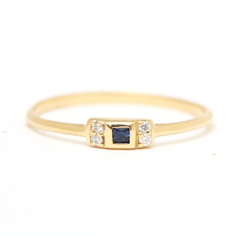 Women’s cocktail rings-Vivian Ring, Blue Sapphire