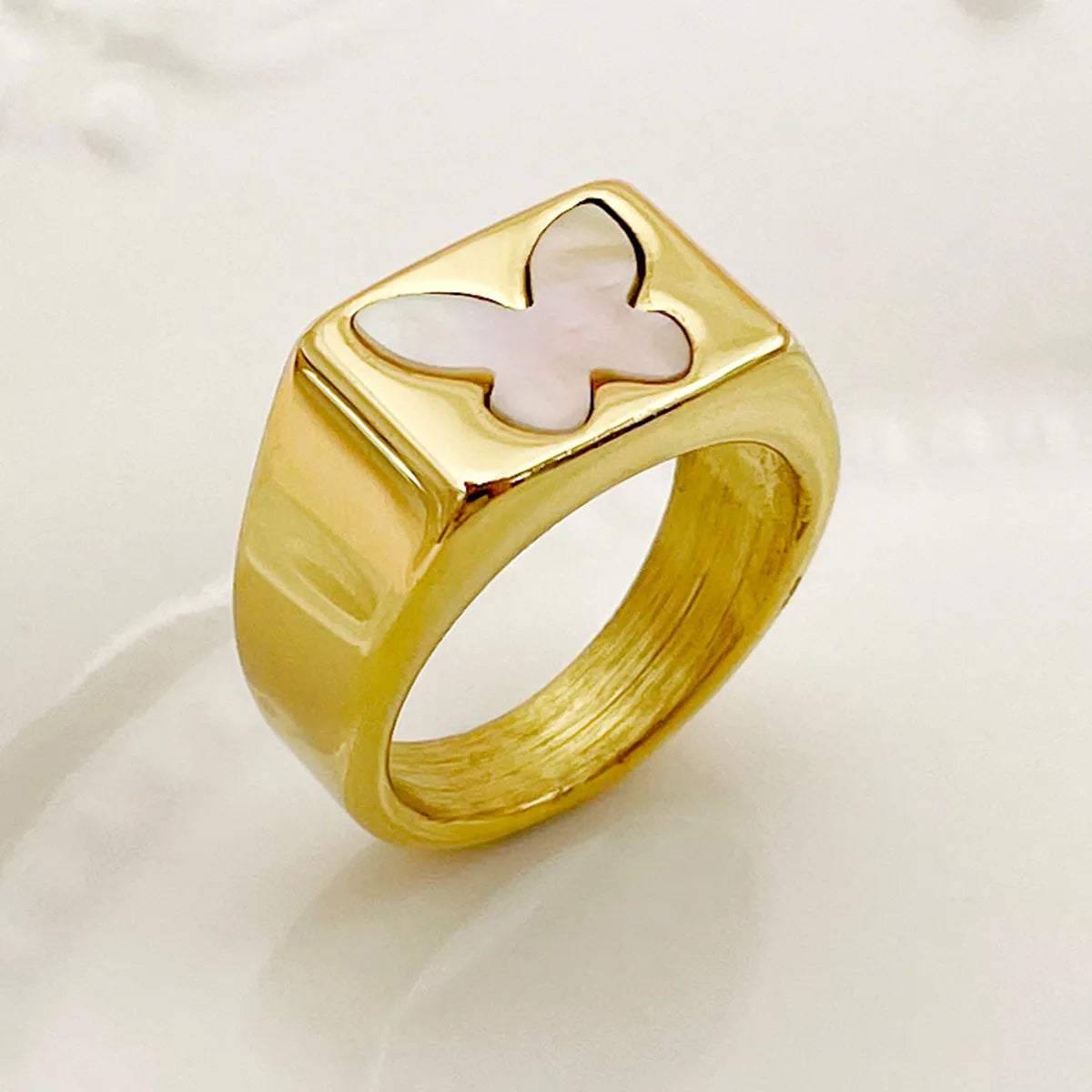 Women’s platinum rings-Retro Simple Style Butterfly Stainless Steel Plating Inlay Shell Gold Plated Rings