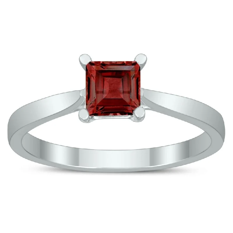 Women’s vintage rings-Square Princess Cut 5MM Garnet Solitaire Ring in 10K White Gold